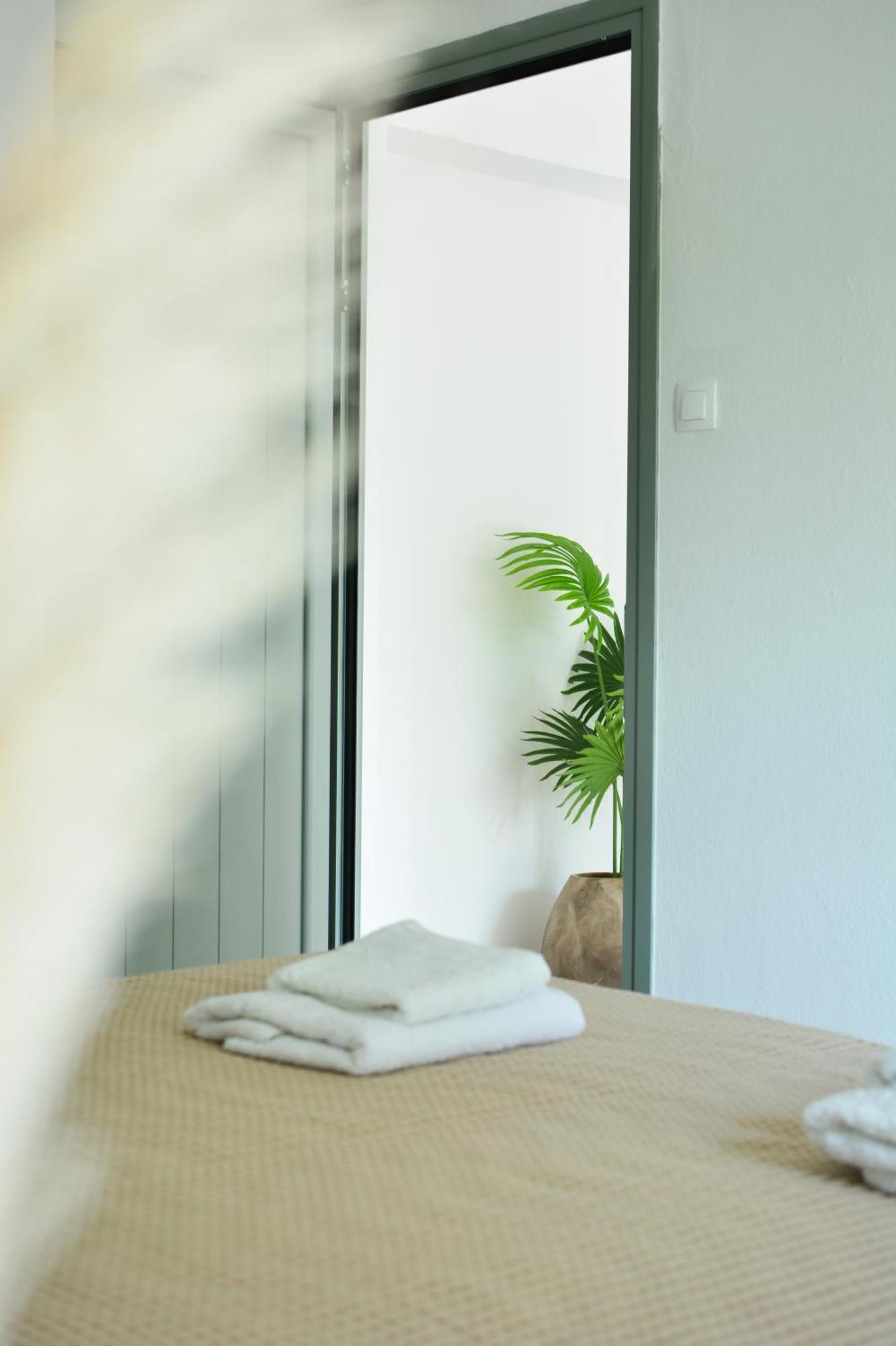 Greekowl Apartments Szkiáthosz Kültér fotó